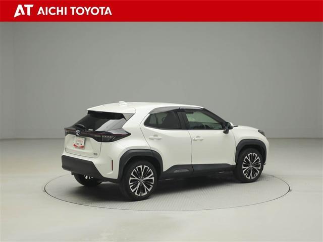 ヤリスクロス ハイブリッドZ インテリジェントキー アルミホイル LEDライト 1オ-ナ- リアカメラ ナビ クルーズコントロール 横滑り防止システム メモリーナビゲーション 電動シ-ト パワステ オートエアコン キーフリー(6枚目)