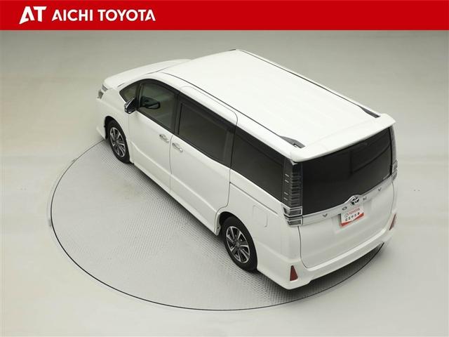 ヴォクシー ZS 煌III プリクラッシュ スマートキ アイスト DVD再生機能 横滑り防止装置 ナビTV アルミ 三列シート WAC 盗難防止 オートエアコン キーレス ETC装備 パワステ メモリナビ クルコン ABS(12枚目)