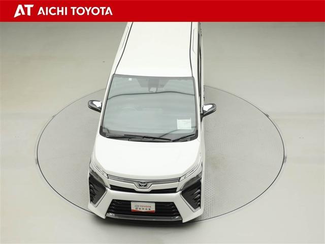 ヴォクシー ZS 煌III プリクラッシュ スマートキ アイスト DVD再生機能 横滑り防止装置 ナビTV アルミ 三列シート WAC 盗難防止 オートエアコン キーレス ETC装備 パワステ メモリナビ クルコン ABS(17枚目)