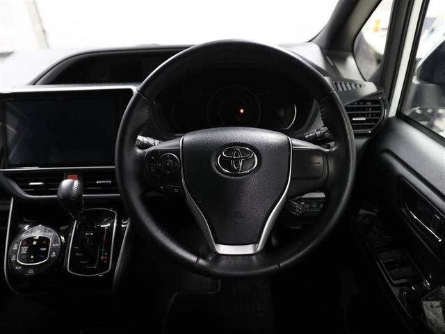 ヴォクシー ZS 煌III プリクラッシュ スマートキ アイスト DVD再生機能 横滑り防止装置 ナビTV アルミ 三列シート WAC 盗難防止 オートエアコン キーレス ETC装備 パワステ メモリナビ クルコン ABS(25枚目)