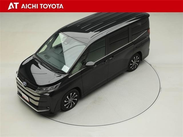 ノア ハイブリッドＳ－Ｚ　横滑り防止機能　エアバッグ　オートクルーズコントロール　地デジ　両側自動ドア　ダブルエアコン　スマートエントリー　ＬＥＤランプ　バックモニター　ＴＶ　３列シート　ＥＴＣ付き　ＡＢＳ　ＡＣ１００Ｖ（10枚目）