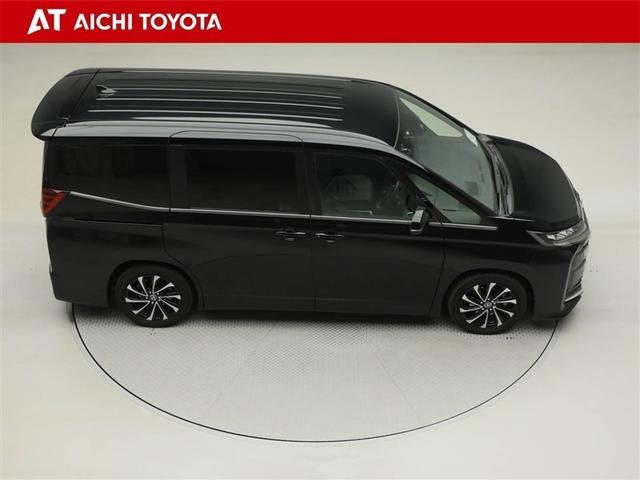 ノア ハイブリッドＳ－Ｚ　横滑り防止機能　エアバッグ　オートクルーズコントロール　地デジ　両側自動ドア　ダブルエアコン　スマートエントリー　ＬＥＤランプ　バックモニター　ＴＶ　３列シート　ＥＴＣ付き　ＡＢＳ　ＡＣ１００Ｖ（15枚目）