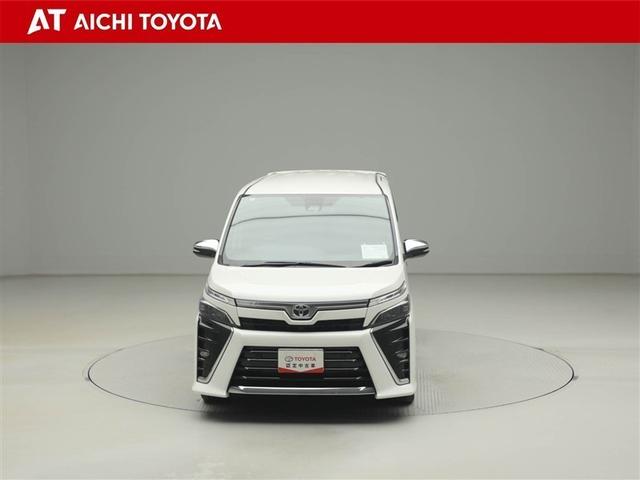 ヴォクシー ZS 煌III プリクラッシュ スマートキ アイスト DVD再生機能 横滑り防止装置 ナビTV アルミ 三列シート WAC 盗難防止 オートエアコン キーレス ETC装備 パワステ メモリナビ クルコン ABS(9枚目)