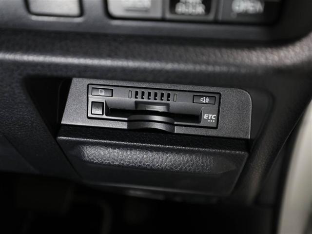 ヴォクシー ZS 煌III プリクラッシュ スマートキ アイスト DVD再生機能 横滑り防止装置 ナビTV アルミ 三列シート WAC 盗難防止 オートエアコン キーレス ETC装備 パワステ メモリナビ クルコン ABS(27枚目)