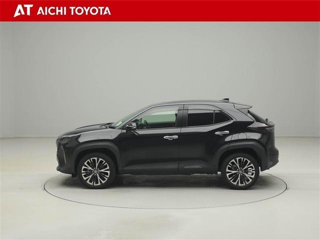 ヤリスクロス ハイブリッドＺ　ドライブレコーダ　インテリジェントキー　アルミホイル　ＬＥＤライト　１オ－ナ－　リアカメラ　クルーズコントロール　横滑り防止システム　ナビＴＶ　メモリーナビゲーション　電動シ－ト　パワステ　キーフリー（3枚目）