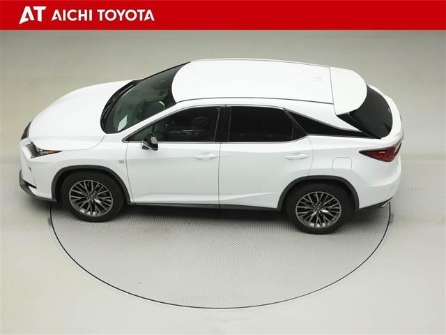 ＲＸ ＲＸ３００　Ｆスポーツ　プリクラッシュ　ＡＷ　Ｂカメラ　１オナ　ＡＣ１００Ｖ電源　ＥＴＣ車載器　オートクルーズ　横滑り防止装置　エアバック　ナビ＆ＴＶ　キーレス　Ｐシート　ＬＥＤヘッドランプ　オートエアコン　ＡＢＳ　全席ＰＷ（11枚目）