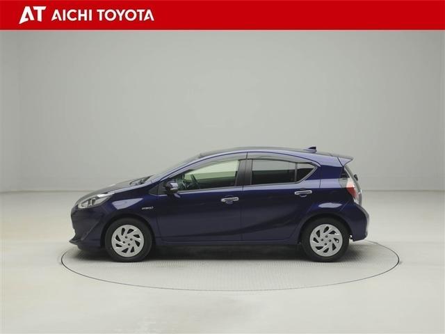 アクア Ｓスタイルブラック　ＡＵＸ端子　サイドエアバッグ　バックモニタ－　地デジフルセグ　ナビＴＶ　イモビライザー　ＬＥＤライト　スマートキープッシュスタート　１オーナー　ＥＴＣ付き　Ｗエアバッグ　キーフリ　横滑り防止装置付き（3枚目）