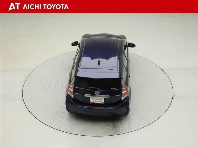 アクア Ｓスタイルブラック　ＡＵＸ端子　サイドエアバッグ　バックモニタ－　地デジフルセグ　ナビＴＶ　イモビライザー　ＬＥＤライト　スマートキープッシュスタート　１オーナー　ＥＴＣ付き　Ｗエアバッグ　キーフリ　横滑り防止装置付き（13枚目）