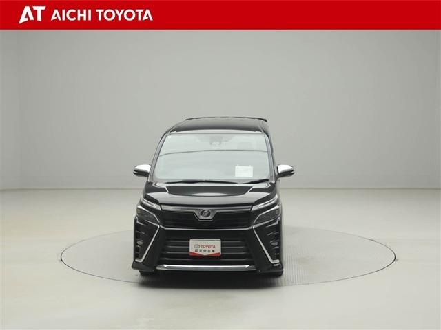 ヴォクシー ＺＳ　煌　地上デジタル　ＴＳＳ　両側パワードア　アイドリングストップ車　パワーウィンド　横滑防止　１オーナ　ＤＶＤ可　盗難防止装置　スマートエントリー　Ｂカメラ　ＡＵＸ　ＬＥＤヘッドライト　メモリーナビ　ＥＴＣ（9枚目）