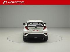 ハイブリッド車を買うならトヨタの『ＴＯＹＯＴＡ認定中古車』！保証は、初度登録年月より起算して１０年間、累計走行距離２０万キロ迄。更に、ロングラン保証が１年付で安心安全です♪ 5