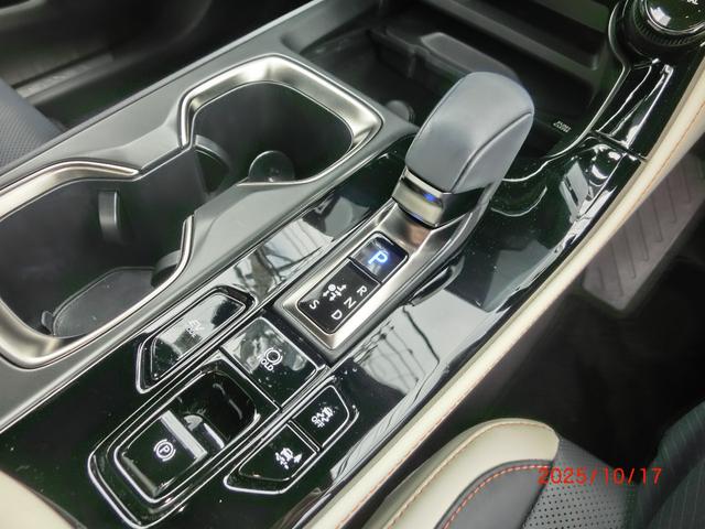 ＮＸ ＮＸ３５０ｈ　バージョンＬ　サンルーフ　レーダークルーズ　デジタルインナーミラー　電動リアゲート　ＬＥＤヘッドライト　ドライブレコーダー（9枚目）