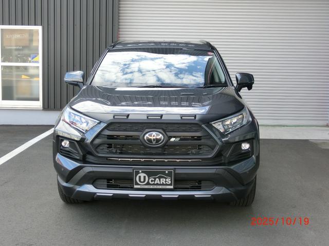 ＲＡＶ４ アドベンチャー　純正ディスプレイオーディオ　ブラインドスポットモニター　パワーバックドア　パワーシート　シートヒーター　レーダークルーズ　ＬＥＤヘッドライト　ＥＴＣ（2枚目）