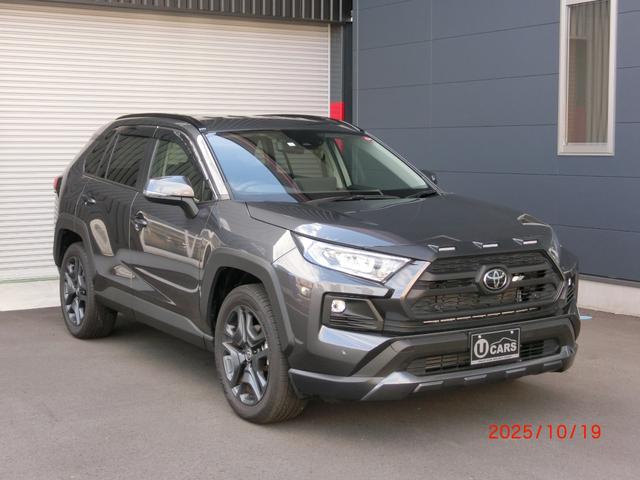 ＲＡＶ４ アドベンチャー　純正ディスプレイオーディオ　ブラインドスポットモニター　パワーバックドア　パワーシート　シートヒーター　レーダークルーズ　ＬＥＤヘッドライト　ＥＴＣ（6枚目）