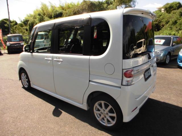 タント カスタムＬ　スライドドア　ナビ　ＴＶ　ＣＤ／ＤＶＤ　スマートキー　車検整備付（10枚目）