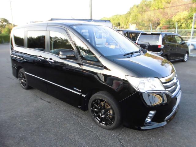 セレナ ハイウェイスター　Ｓ－ハイブリッド　両側パワースライド　ナビＴＶ　Ｂカメラ　Ｂｌｕｅｔｏｏｔｈ　ＥＴＣ　スマートキー　プッシュスタート　クルコン　ＨＩＤ　フォグ（3枚目）