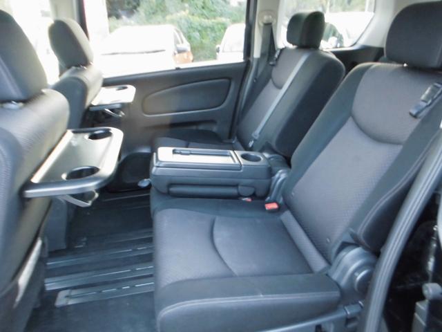 セレナ ハイウェイスター　Ｓ－ハイブリッド　両側パワースライド　ナビＴＶ　Ｂカメラ　Ｂｌｕｅｔｏｏｔｈ　ＥＴＣ　スマートキー　プッシュスタート　クルコン　ＨＩＤ　フォグ（44枚目）