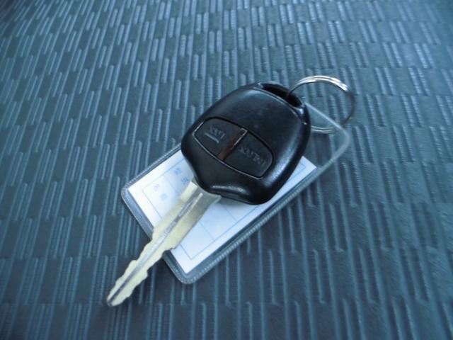 便利なキーレス付き車です