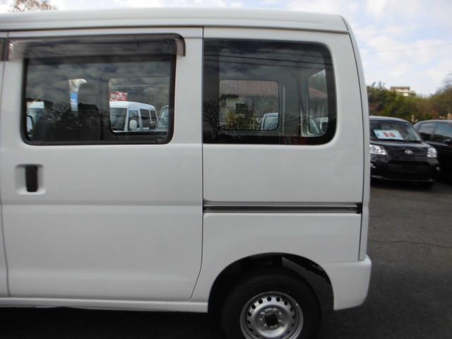 ハイゼットカーゴ スペシャル　ハイルーフ　両側スライドドア　パワステ　エアコン（19枚目）