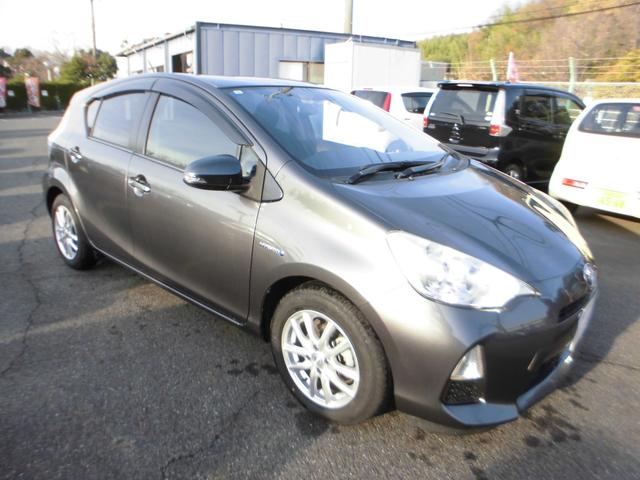 アクア Ｓ　ナビ　ＴＶ　ＥＴＣ　シートヒーター　スマートキー　プッシュスタート　ＣＤ／ＤＶＤ（2枚目）