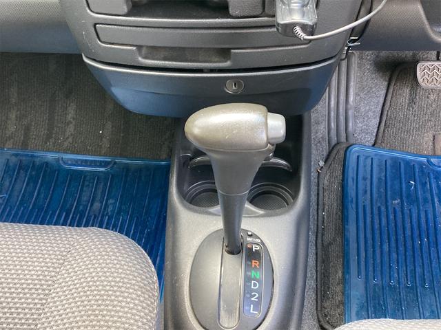 ���i�����ގ��ɕK�����삷�郌�o�[�ł��B����̂��₷�����̂ɂȂ��Ă��܂��B���Ј�x�̊����Ă��������B