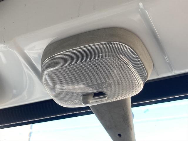 ハイゼットカーゴ 　ＡＴ　両側スライドドア　キーレスエントリー　エアコン　運転席エアバッグ　助手席エアバッグ（26枚目）