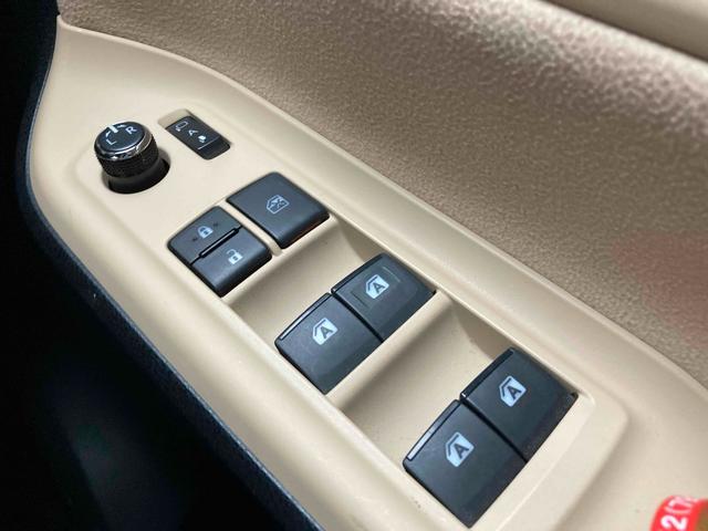 ノア Ｇ　ＥＴＣ　バックカメラ　ナビ　ＴＶ　オートクルーズコントロール　両側スライド・片側電動　オートマチックハイビーム　オートライト　ＬＥＤヘッドランプ　スマートキー　アイドリングストップ　電動格納ミラー（40枚目）