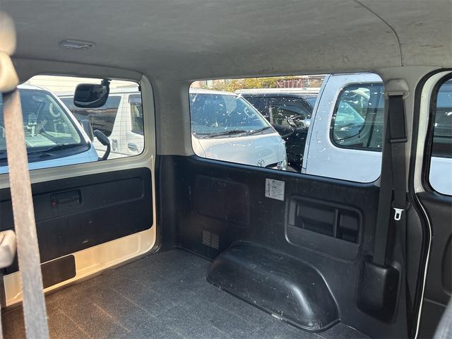 ハイエースバン ロングスーパーGL ETC バックカメラ ナビ TV 両側スライドドア オートライト 電動格納ミラー AT CD Bluetooth エアコン パワーウィンドウ 運転席エアバッグ(51枚目)