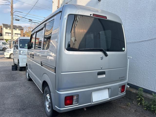 エブリイ ＰＣ　ＡＴ　ドライブレコーダー　両側スライドドア　キーレスエントリー　盗難防止システム　エアコン　パワーステアリング　パワーウィンドウ　運転席エアバッグ　助手席エアバッグ　衝突安全ボディ（6枚目）
