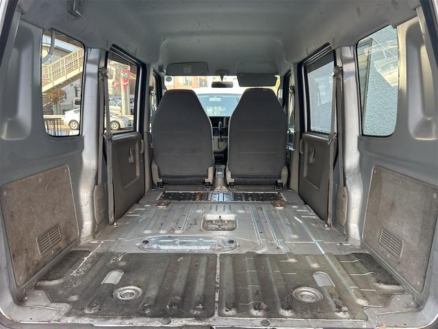 エブリイ ＰＣ　ＡＴ　ドライブレコーダー　両側スライドドア　キーレスエントリー　盗難防止システム　エアコン　パワーステアリング　パワーウィンドウ　運転席エアバッグ　助手席エアバッグ　衝突安全ボディ（10枚目）