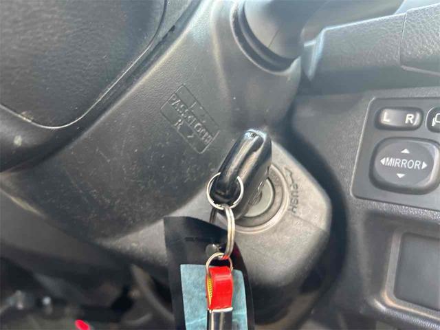 ハイエースバン ＤＸ　ＧＬパッケージ　ドライブレコーダー　ＥＴＣ　バックカメラ　ナビ　ＴＶ　両側スライドドア　キーレスエントリー　電動格納ミラー　ＣＶＴ　ＣＤ　ＵＳＢ　ミュージックプレイヤー接続可　エアコン　パワーステアリング（49枚目）