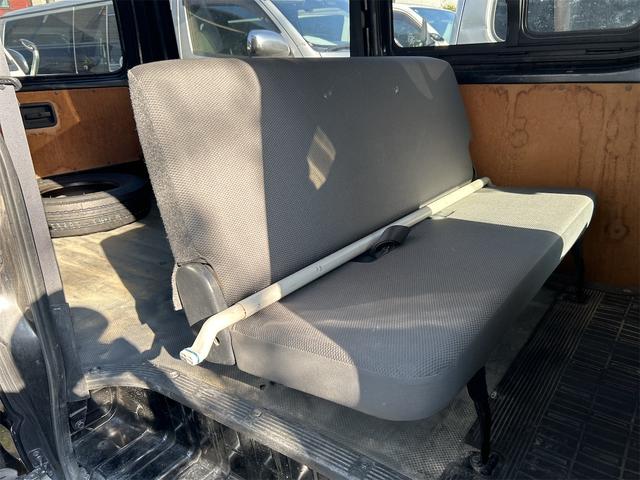 ハイエースバン ＤＸ　ＧＬパッケージ　ドライブレコーダー　ＥＴＣ　バックカメラ　ナビ　ＴＶ　両側スライドドア　キーレスエントリー　電動格納ミラー　ＣＶＴ　ＣＤ　ＵＳＢ　ミュージックプレイヤー接続可　エアコン　パワーステアリング（53枚目）