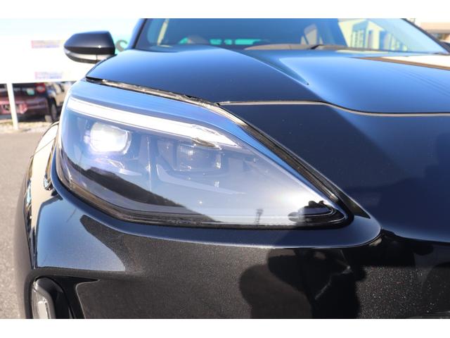 ヤリスクロス ハイブリッドＺ　１年保証付　スマートアシスト　自社ユーザー様下取車　ワンオーナー　４ＷＤ　純正ナビ　地デジ　ブルートゥース　全方位カメラ　前後ドラレコ　左右シートヒーター　ＬＥＤヘッド　クルコン　スマートキー　禁煙車（4枚目）