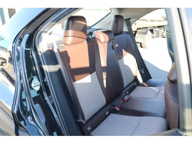 ヤリスクロス ハイブリッドＺ　１年保証付　スマートアシスト　自社ユーザー様下取車　ワンオーナー　４ＷＤ　純正ナビ　地デジ　ブルートゥース　全方位カメラ　前後ドラレコ　左右シートヒーター　ＬＥＤヘッド　クルコン　スマートキー　禁煙車（24枚目）