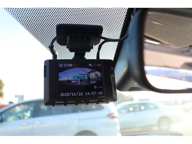 ヤリスクロス ハイブリッドＺ　１年保証付　スマートアシスト　自社ユーザー様下取車　ワンオーナー　４ＷＤ　純正ナビ　地デジ　ブルートゥース　全方位カメラ　前後ドラレコ　左右シートヒーター　ＬＥＤヘッド　クルコン　スマートキー　禁煙車（39枚目）