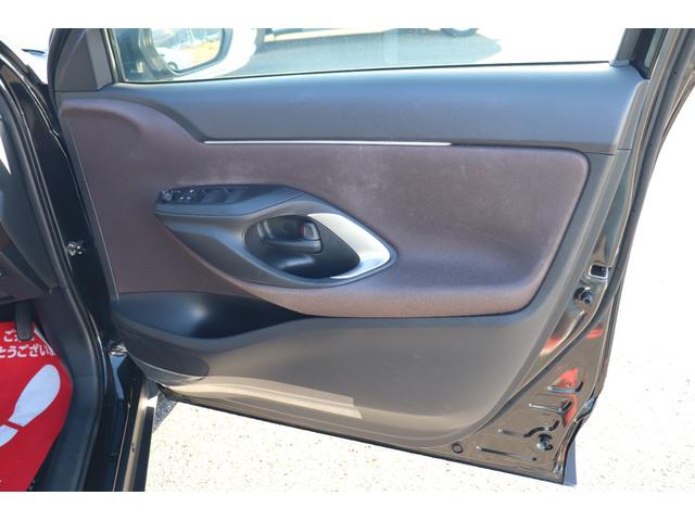 ヤリスクロス ハイブリッドＺ　１年保証付　スマートアシスト　自社ユーザー様下取車　ワンオーナー　４ＷＤ　純正ナビ　地デジ　ブルートゥース　全方位カメラ　前後ドラレコ　左右シートヒーター　ＬＥＤヘッド　クルコン　スマートキー　禁煙車（41枚目）