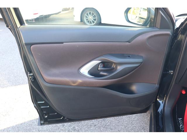 ヤリスクロス ハイブリッドＺ　１年保証付　スマートアシスト　自社ユーザー様下取車　ワンオーナー　４ＷＤ　純正ナビ　地デジ　ブルートゥース　全方位カメラ　前後ドラレコ　左右シートヒーター　ＬＥＤヘッド　クルコン　スマートキー　禁煙車（43枚目）