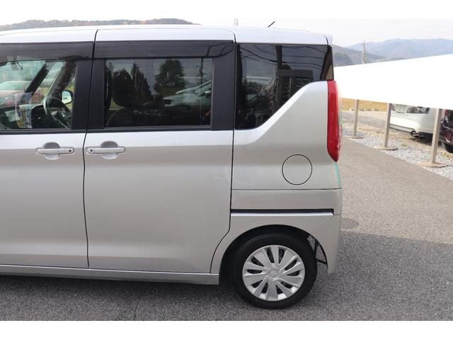 中古車はその性格上多少なりの傷がある場合がございます。包み隠さず各パネル毎の写真もご用意しておりますので、ネットで展示車を一周見て頂けた感覚になりますよ！