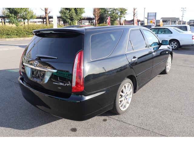 マークIIブリット ２．０ｉＲ　リミテッド　純正ＤＶＤナビ　ＨＩＤヘッド　純正１７インチアルミ　キーレスキー　禁煙車（11枚目）