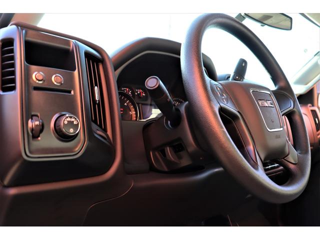 ＧＭＣシエラ ベースグレード　２０１６年　新車並行　５．３Ｌ　ショートベッド　レギュラーキャブ　４×４　社外ナビ　バックカメラ　リフトアップ　ベンチシート（25枚目）
