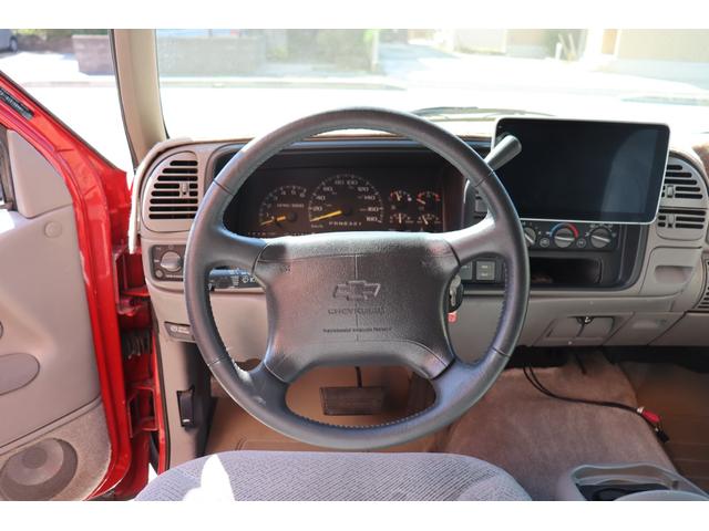 シボレータホスポーツ  正規ディーラー車 97y最終 実走行 1ナンバー2人乗車 3ナンバー5人乗車 ビルシュタイン(27枚目)