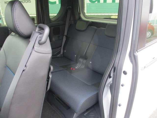 タント カスタムＸ　ディスプレイオーディオ付き（13枚目）