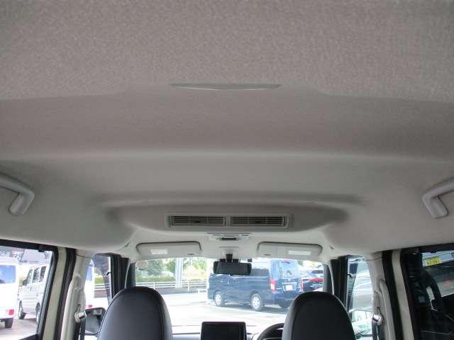 デリカミニ Ｔ　プレミアム　ナビ付き（14枚目）