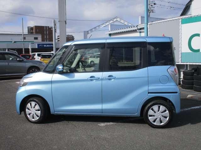 �����d���X���C�h�h�A�t���ł��B�������ԏ�ł̏��~��ɕ֗��ł��B