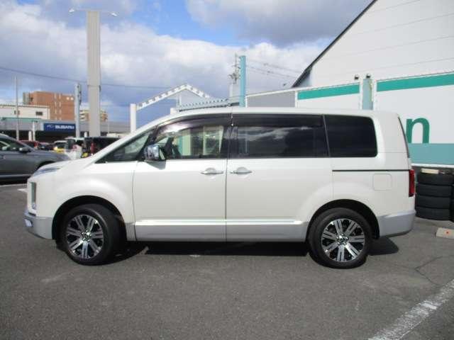 デリカＤ：５ Ｐ　ナビ付き（9枚目）