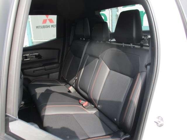 �c�Ǝ��Ԃ͂P�O�F�O�O�`�P�W�F�O�O�܂łł��B