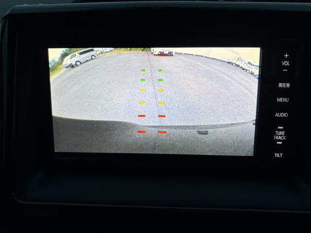 ヴォクシー ハイブリッドV ハイブリッド モデリスタフルエアロ 7人乗りキャプテンシート 両側電動スライドドア SDナビ バックカメラ ETC 左右独立エアコン リアオートエアコン 運転席&助手席シートヒーター おくだけ充電(12枚目)