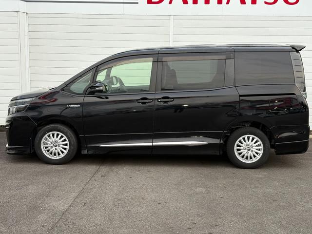 ヴォクシー ハイブリッドV ハイブリッド モデリスタフルエアロ 7人乗りキャプテンシート 両側電動スライドドア SDナビ バックカメラ ETC 左右独立エアコン リアオートエアコン 運転席&助手席シートヒーター おくだけ充電(41枚目)