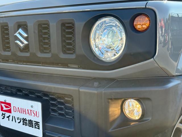 ジムニー ＸＣ　４ＷＤ　４ＡＴ　１オーナー　ディスプレイオーディオ　バックカメラ　運転席＆助手席シートヒーター　ＣＤ／ＤＶＤ　Ｂｌｕｅｔｏｏｔｈ　ＥＴＣ　ＡＴタイヤ＆１６インチ純正アルミ　ＬＥＤヘッドライト（12枚目）