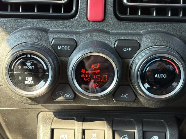 ジムニー ＸＣ　４ＷＤ　４ＡＴ　１オーナー　ディスプレイオーディオ　バックカメラ　運転席＆助手席シートヒーター　ＣＤ／ＤＶＤ　Ｂｌｕｅｔｏｏｔｈ　ＥＴＣ　ＡＴタイヤ＆１６インチ純正アルミ　ＬＥＤヘッドライト（18枚目）