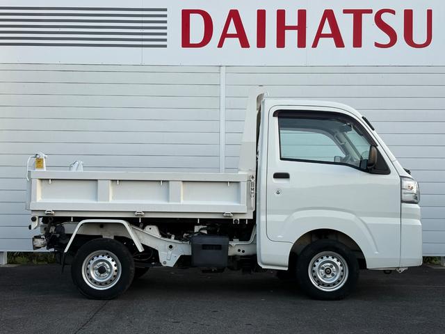 ハイゼットトラック 多目的ダンプ　パートタイム４ＷＤ　４速オートマ　電動ダンプ　エアコン　パワステ　３方開　ラジオ　タイミングチェーン　実走行６１，３５７ｋｍ（6枚目）